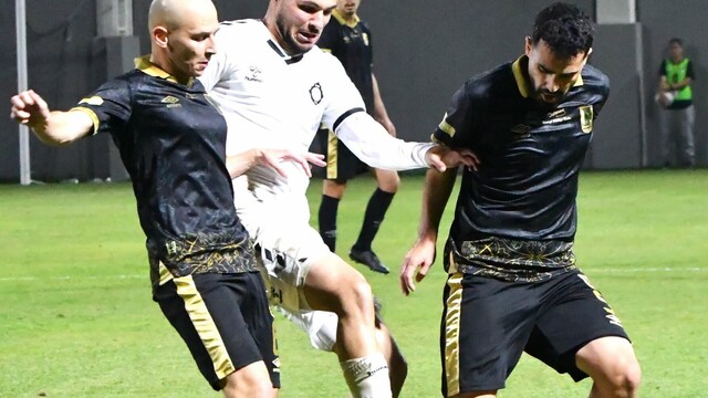 Altay, Balıkesirspor'a 5-0 yenilerek gidişatını sürdürdü