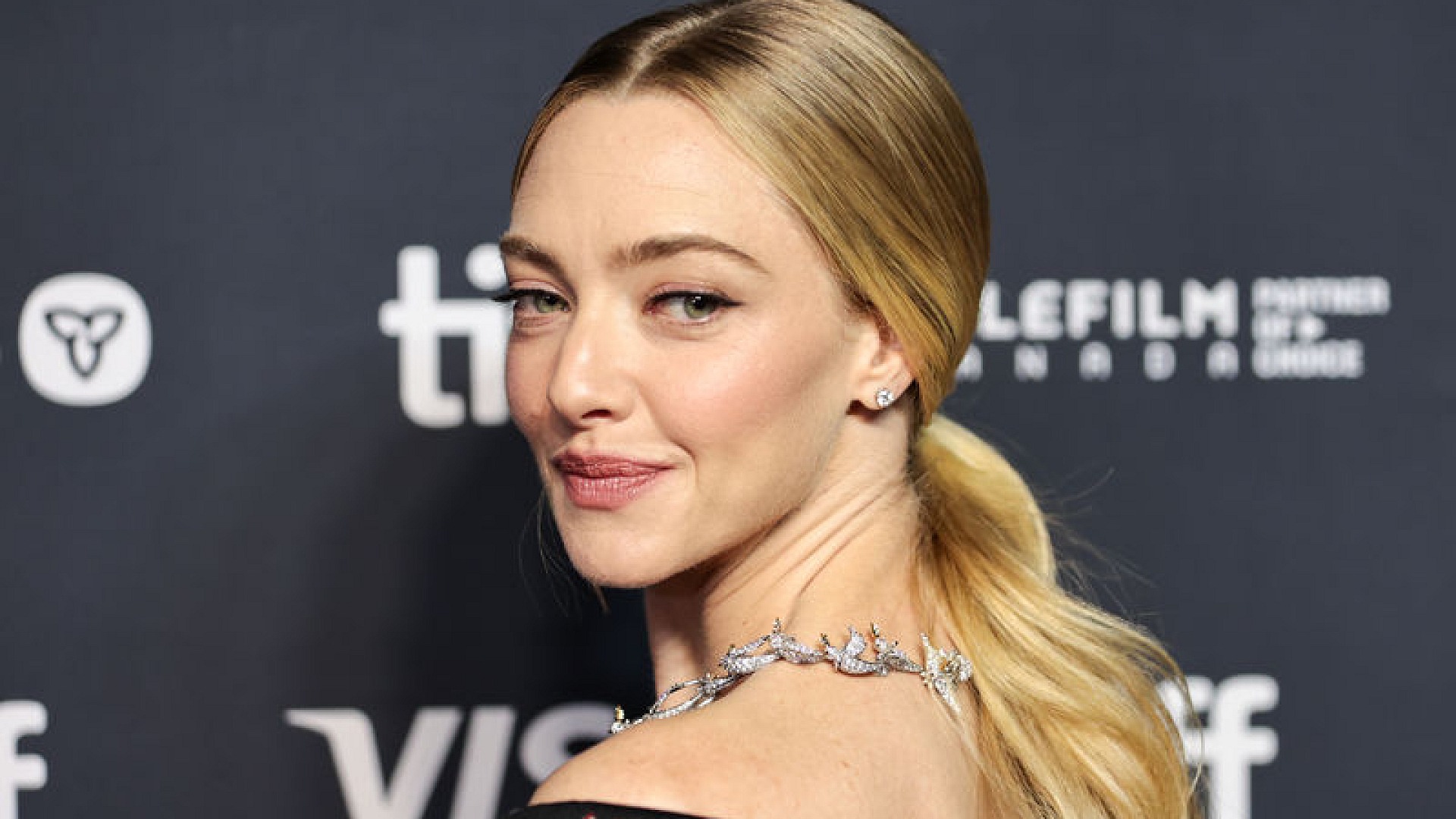 Amanda Seyfried sevişme sahnelerini reddetti