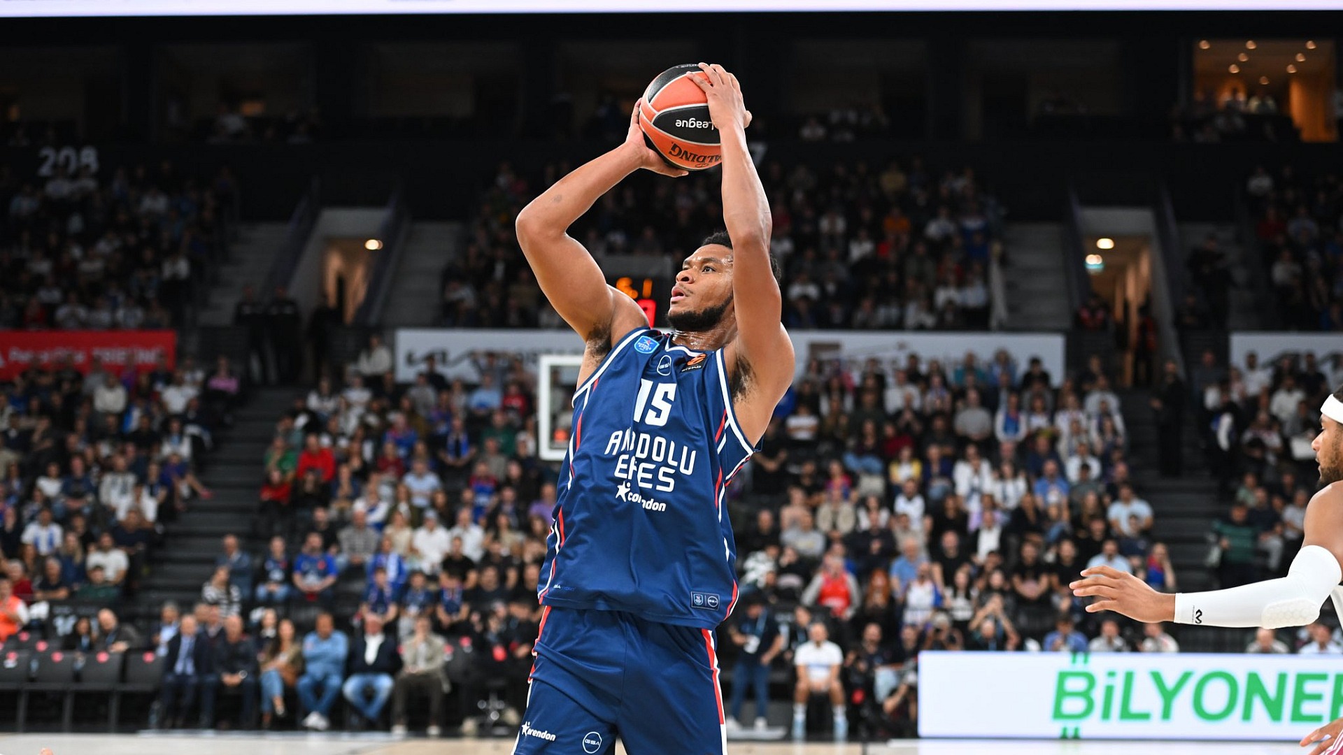 Anadolu Efes'ten PJ Dozier için sakatlık açıklaması
