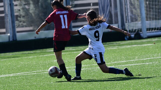 Anadolu Yıldızları, Gençlerbirliği'ni 3-1 mağlup etti