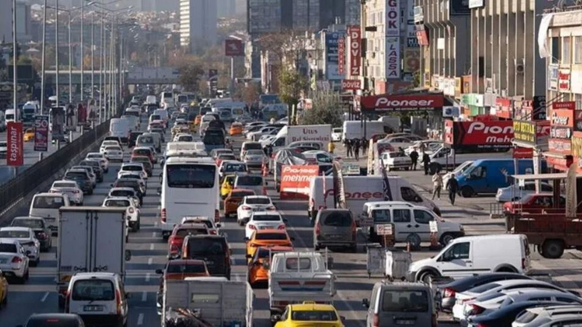 Ankara'da bazı yollar araç trafiğine kapatılacak