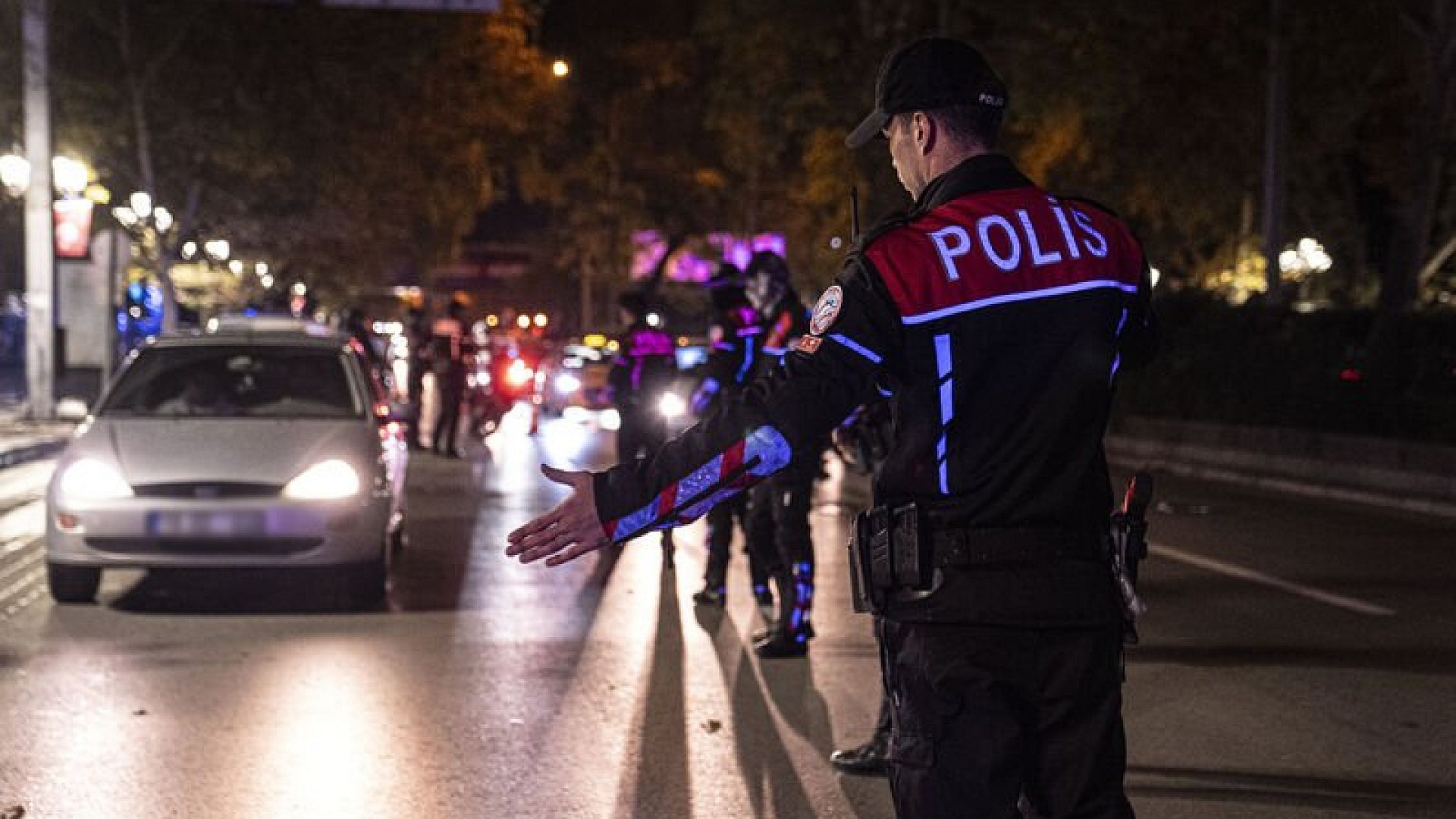 Ankara'da TDT zirvesinde asayiş ve trafik denetimi yapıldı