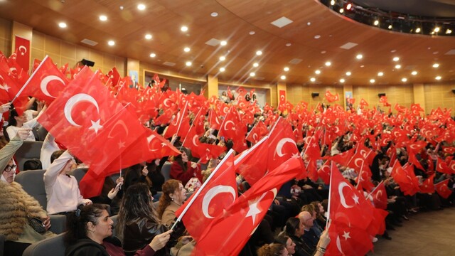 Atakum'da Cumhuriyet'in 103. yılı etkinliklerle kutlandı