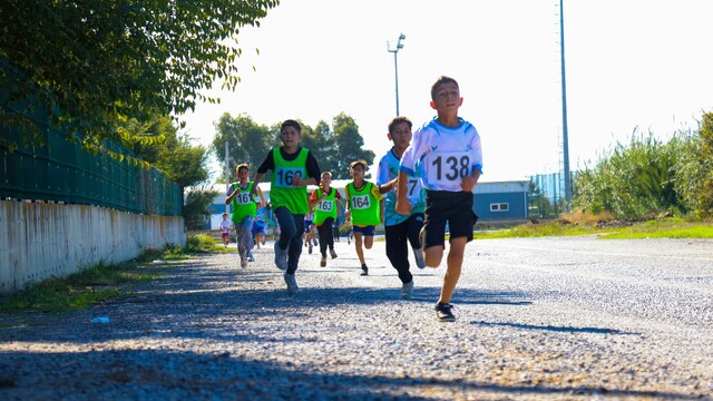 Aydin'da okul sporlari kros il birinciligi sona erdi