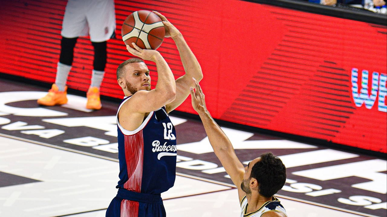 Bahçeşehir Koleji, Glint Çayırova'yı 84-76 yendi
