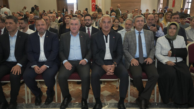 Bakan Ersoy: Hedefimiz evladımızın eşit fırsatlara ulaşması