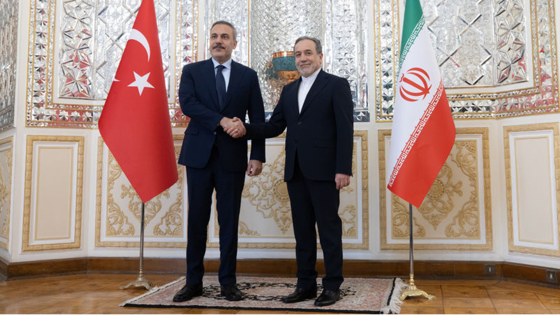 Bakan Fidan, İranlı mevkidaşı Erakçi ile görüştü