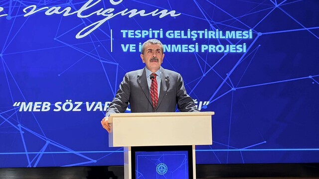 Bakan Tekin: Öğrencilerin söz varlığını zenginleştiriyoruz