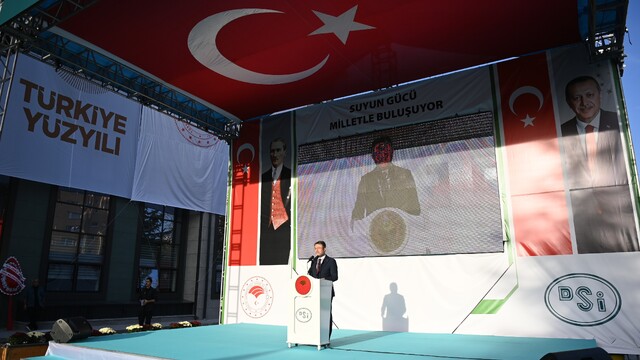 Bakan Yumaklı su yönetimini gelecek nesillere gördü