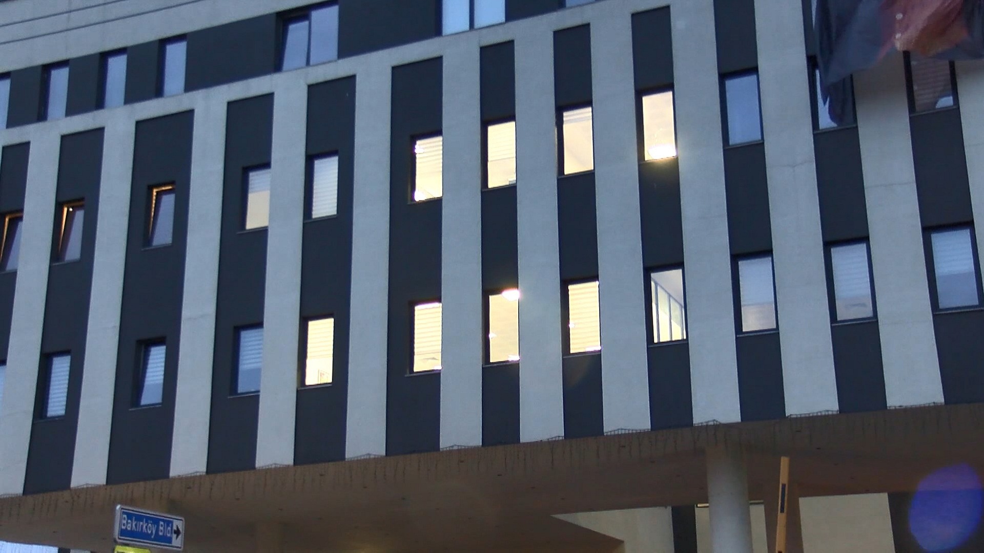 Bakırköy Belediyesine yönelik ihale soruşturmasında 57 şüpheli sevk edildi