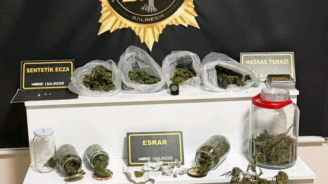 Balıkesir'de uyuşturucu operasyonu: 2 kişi gözaltına alındı
