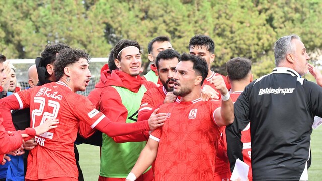 Balıkesirspor, Etimesgut Spor karşısında zafer peşinde