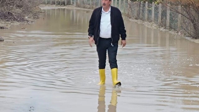 Başkan Nihat Doğan Yurtbaşı'nda hasar tespiti sürdürüyor