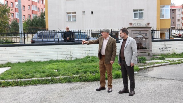 Başkan Sekmen ve Uçar, Erzurum Kalesi'nde bulundu