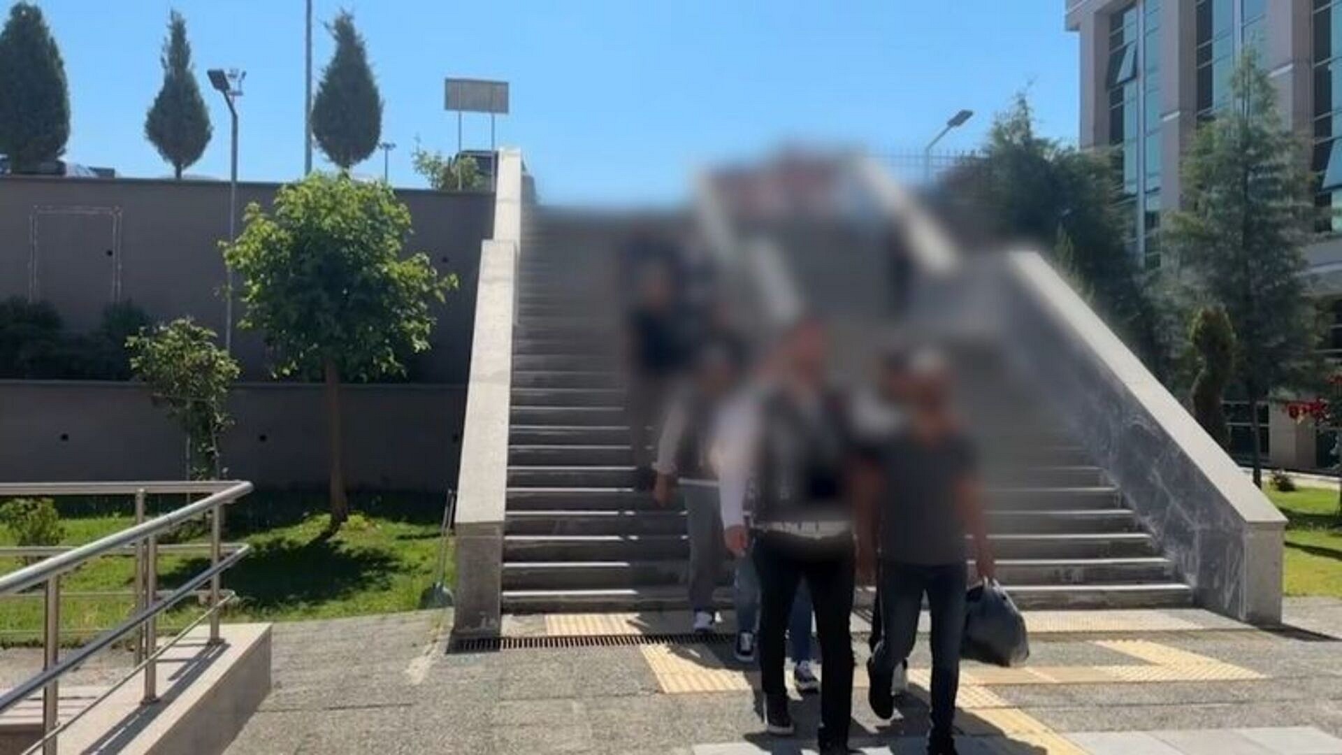 Batman merkezli uyuşturucu operasyonunda 17 tutuklama