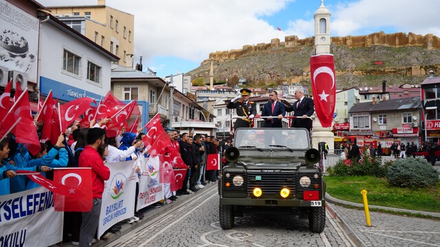 Bayburt'ta Cumhuriyet Bayramı 103'üncü yılı kutlandı