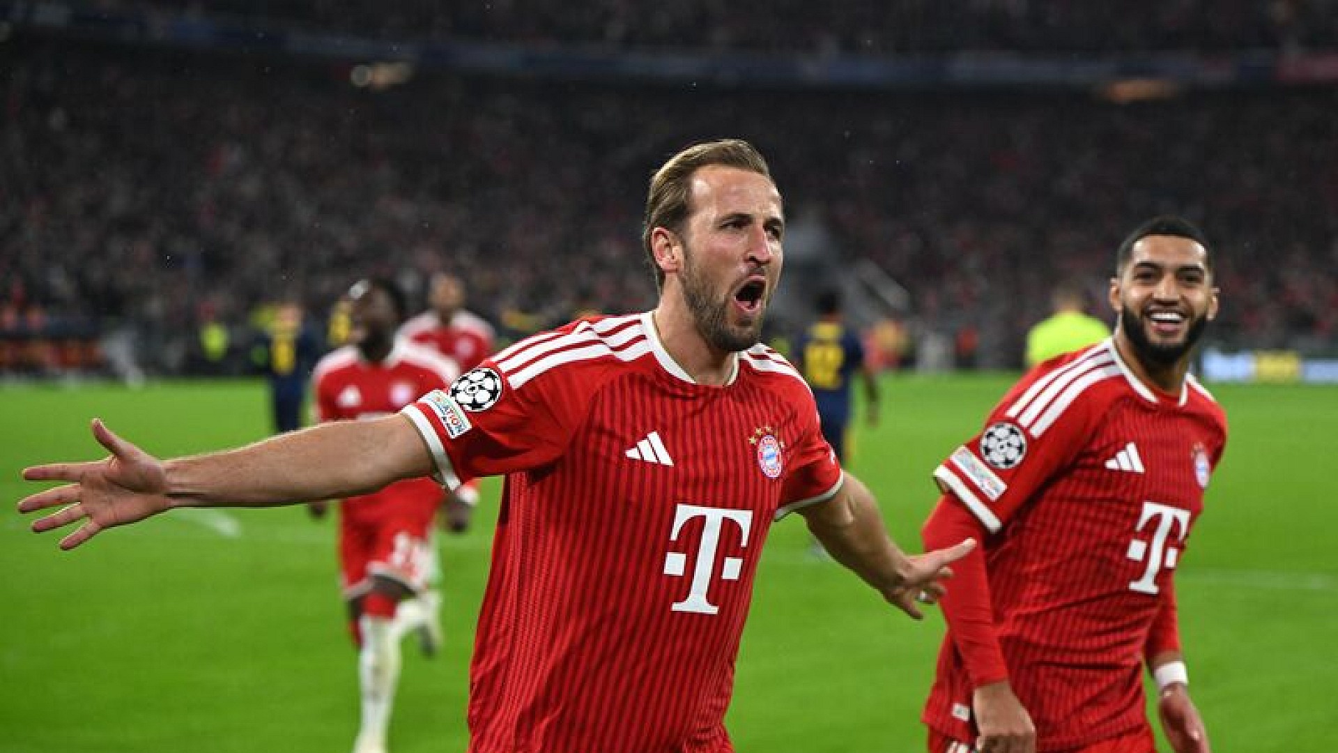 Bayern Münih, Freiburg'u 3-1 yenerek liderliğini sürdürdü
