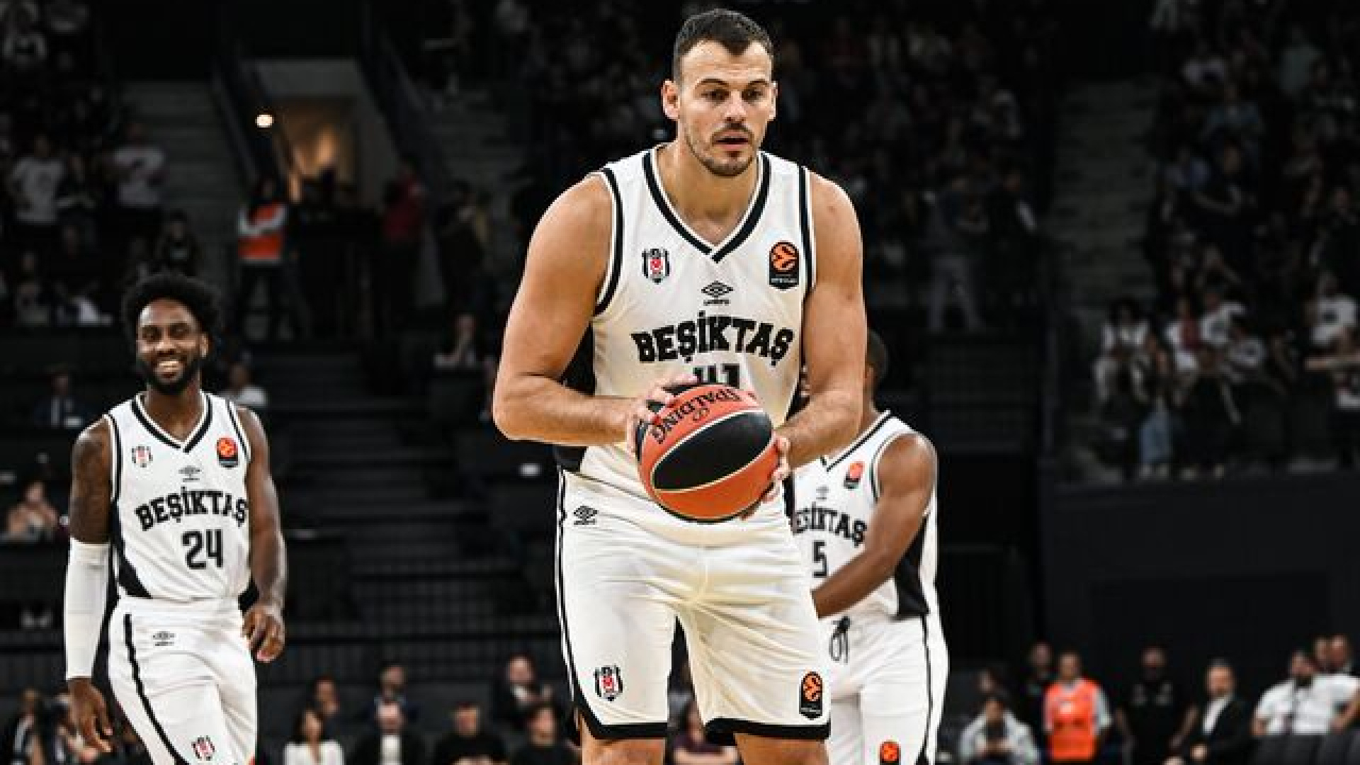 Beşiktaş, Bayern Münih'i EuroLeague'de ağırlayacak