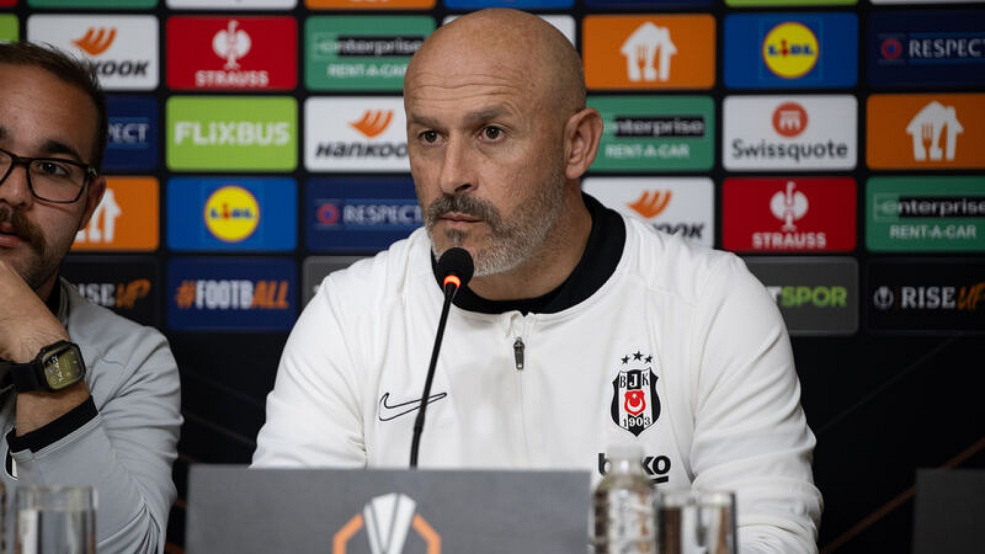 Beşiktaş, Crystal Palace maçı öncesi ilk 11'i belirleyecek