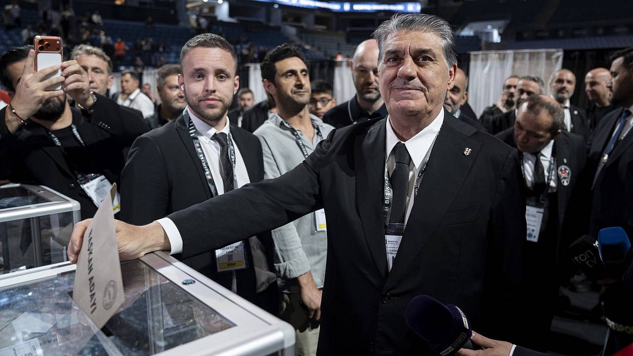 Beşiktaş'ta olağanüstü genel kurul tamamlandı