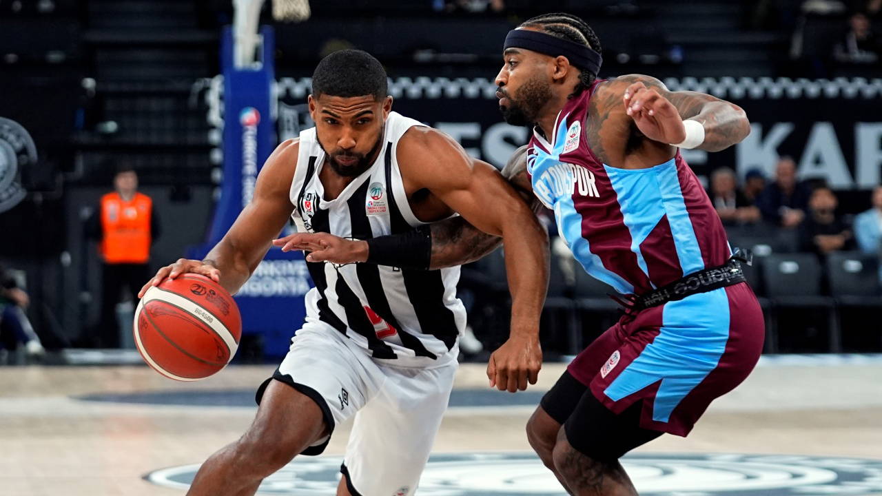 Beşiktaş, Trabzonspor'u mağlup ederek galibiyet aldı