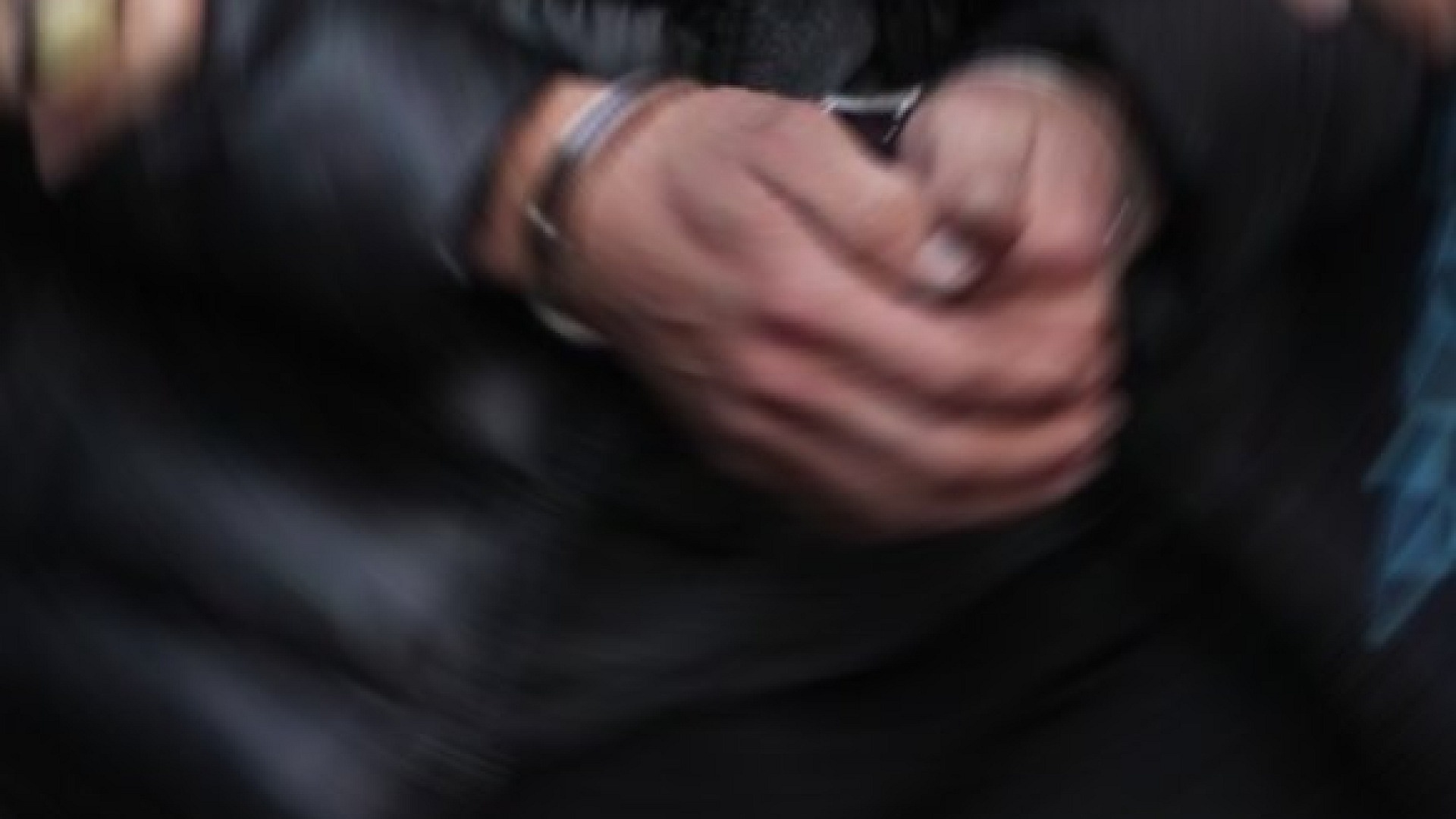 Bolu'da iş yeri sahibi, çalışanına araç sürdü ve tutuklandı