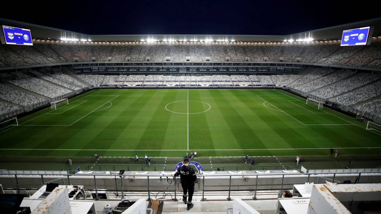 Bordeaux 1 Euro'ya satıldı: Kulübün yeni sahibi Park Bench