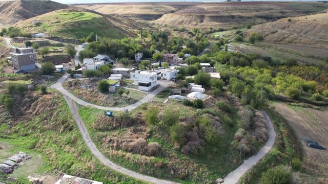 Boztepe köyü sakinleri bir ayı aşkın süredir susuz kalıyor