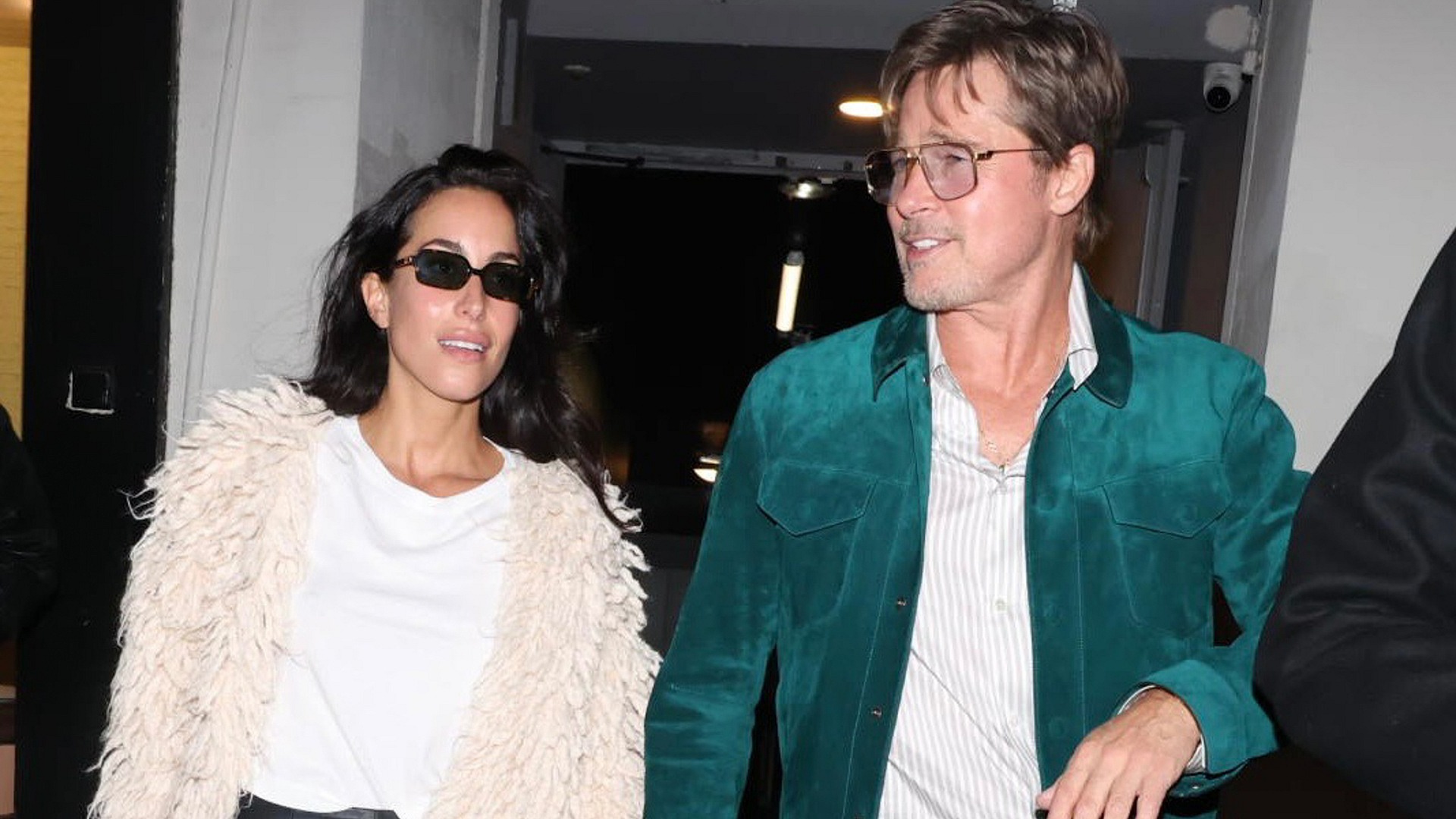 Brad Pitt'in cesur stili sosyal medyada gündem oldu
