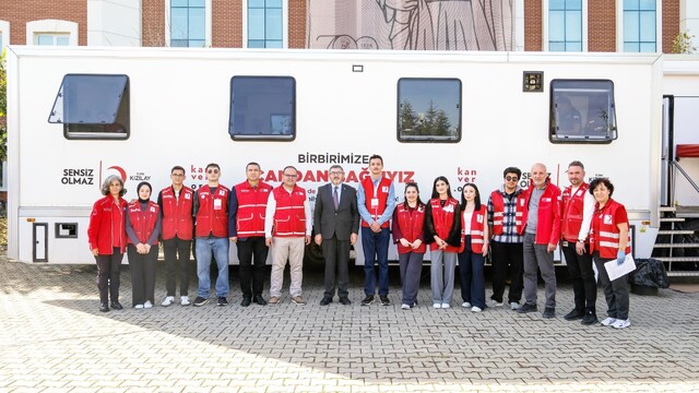BŞEÜ'de bir günde 107 ünite kan bağışı gerçekleştirildi