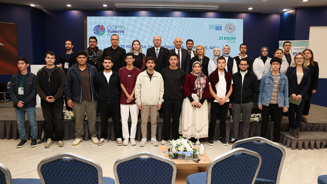 Burdur'da COP31 yeşil dönüşüm paneli yapıldı