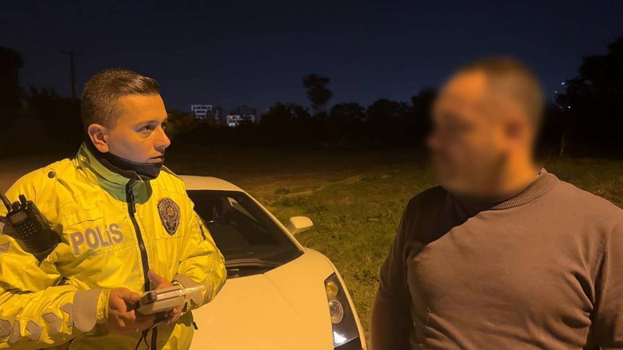 Bursa'da alkol denetiminden kaçmaya çalışan sürücü yakalandı