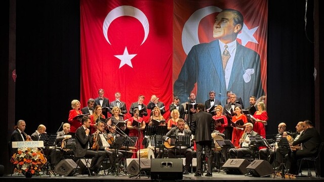Bursa'da Cumhuriyet Bayramı konseri düzenlendi