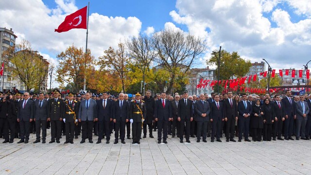 Bursa'da Cumhuriyet'in 103. yılı coşkuyla kutlandı