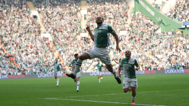 Bursaspor, Bandırmaspor'u 3-0 mağlup etti
