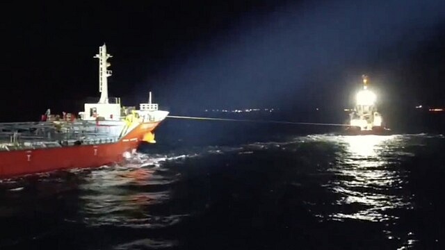 Çanakkale Boğazı'nda kimyasal tanker makine arızası yaşadı
