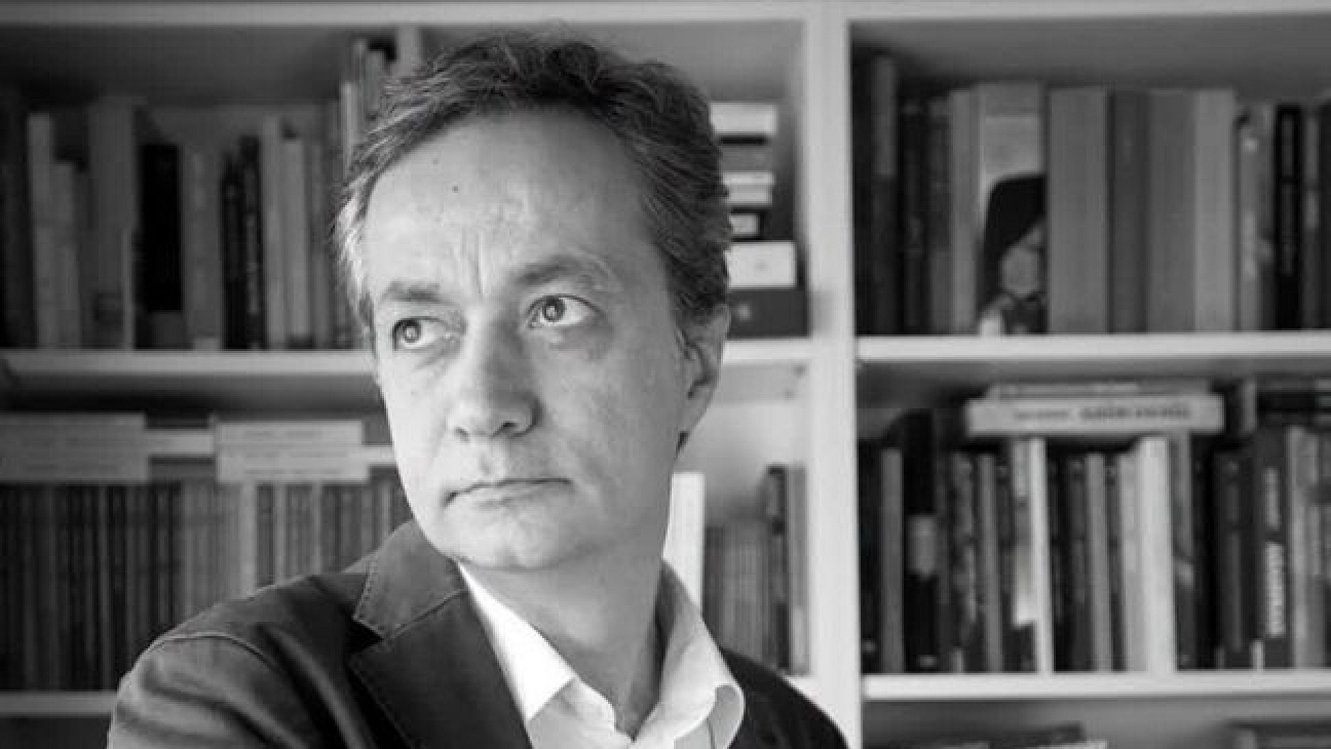 Cem Akaş, son yolculuğuna uğurlandı
