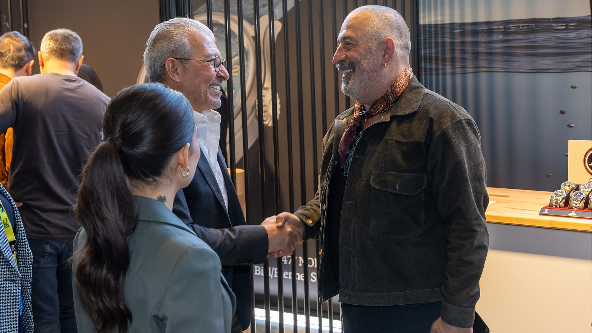 Cem Yılmaz, İstanbul Watch Festival'inde saat tutkusunu paylaştı