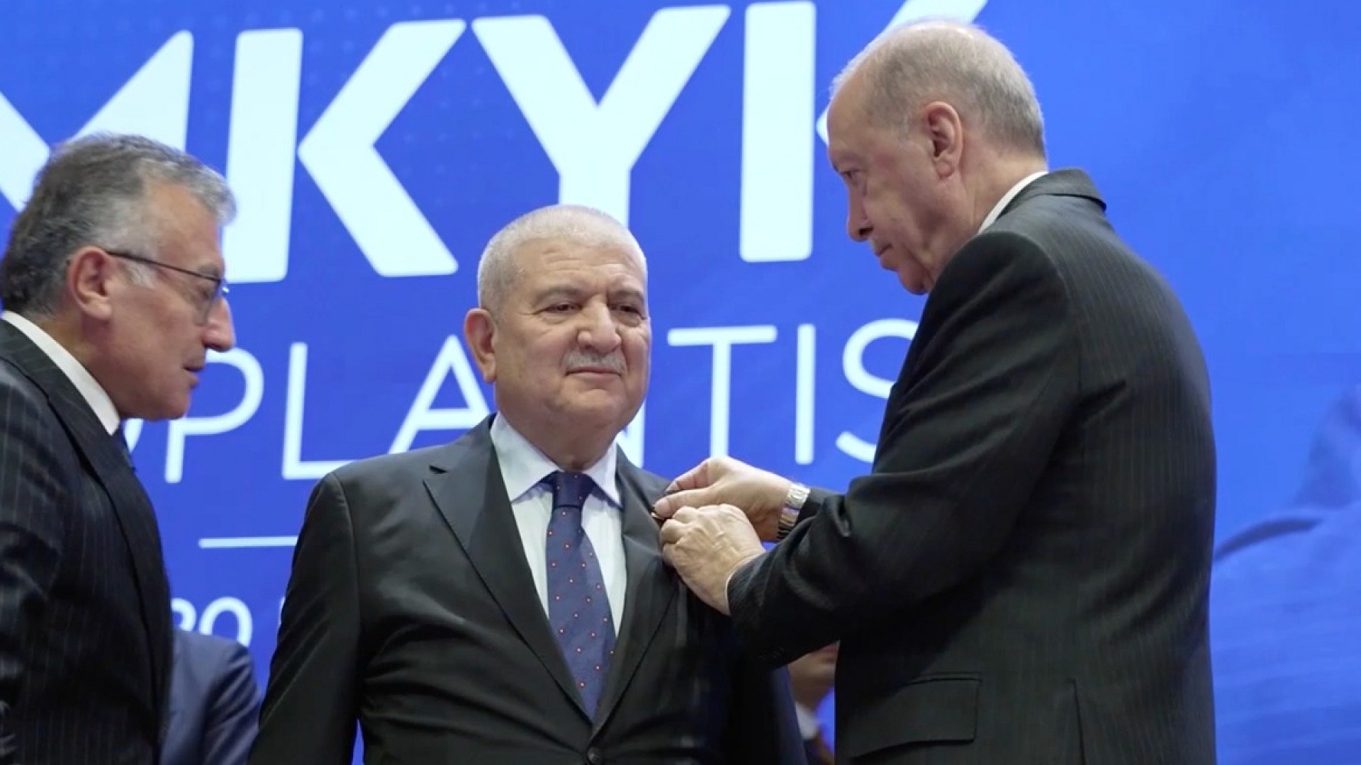 Cemalettin Kani Torun, AK Parti'ye katıldı.