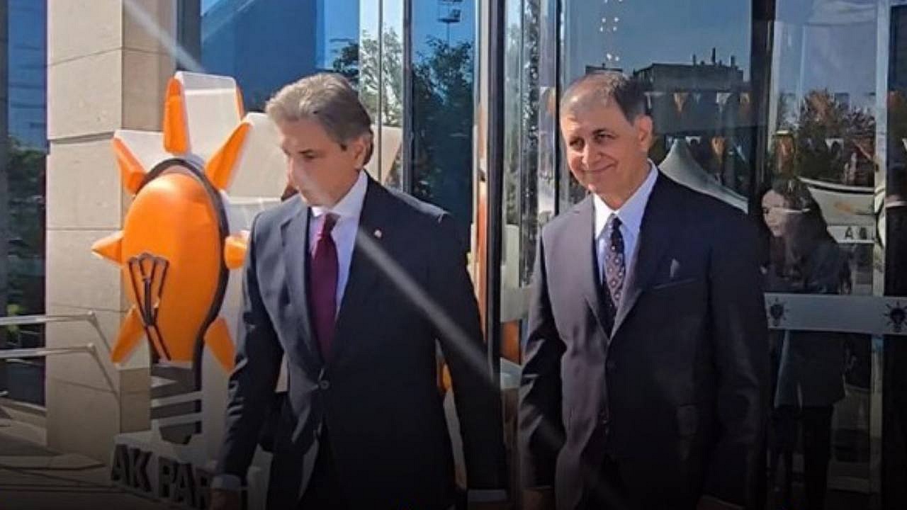 Cemil Tugay AKP Genel Merkezi'nde gelişmeler bekleniyor