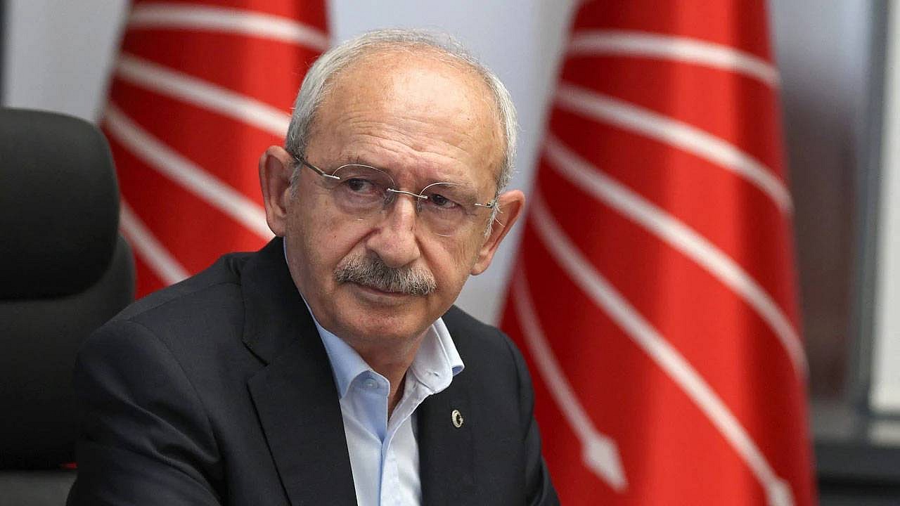 CHP'deki işçi kıyımı devam ediyor: eşleri YENİ Parti'de