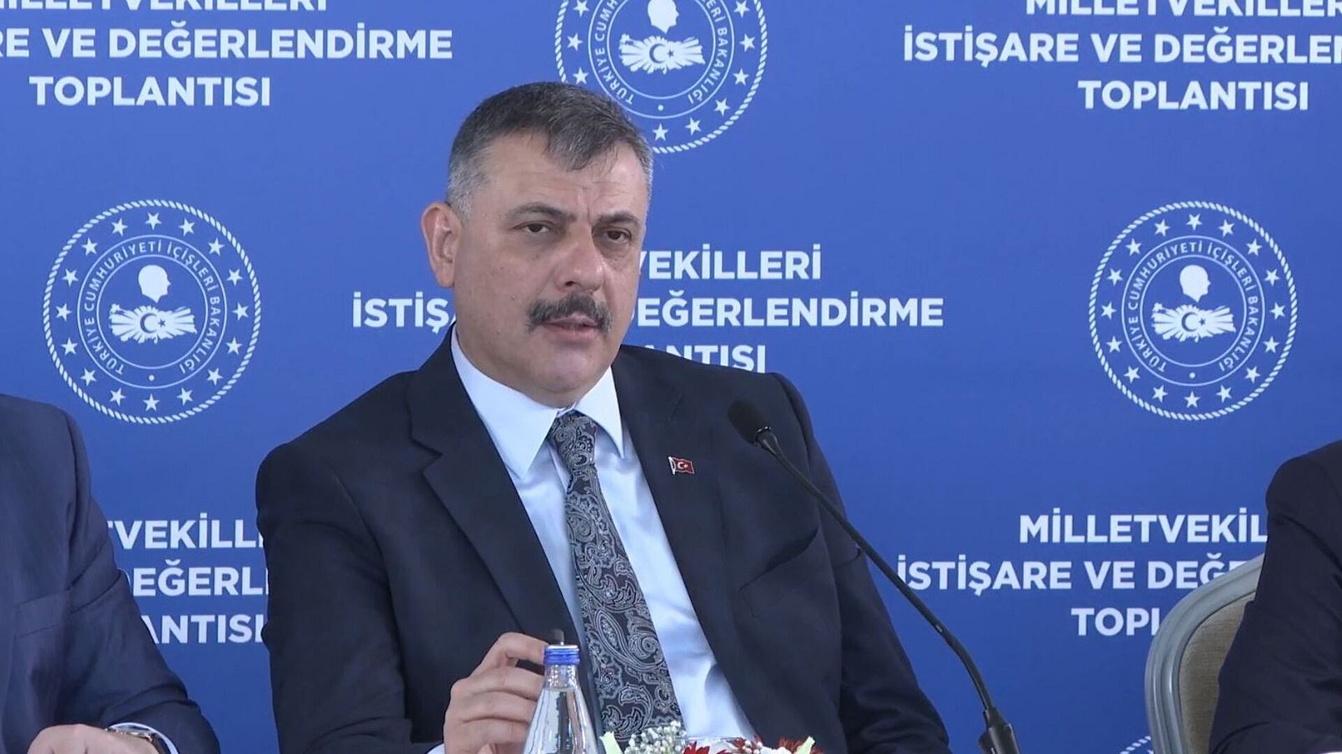 Çiftçi, muhtarların devletin yol arkadaşları olduğunu söyledi