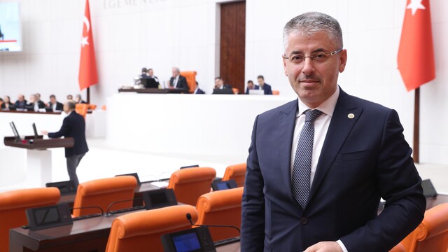 Çopuroğlu'ndan fon açıklaması: Devletin değirmeni döner