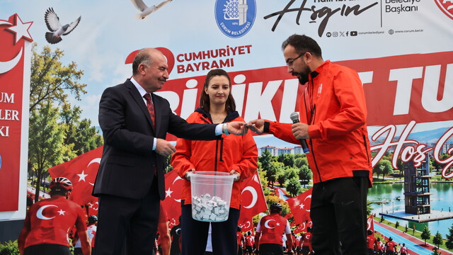 Çorum'da Cumhuriyet Bayramı için bisiklet turu düzenlendi