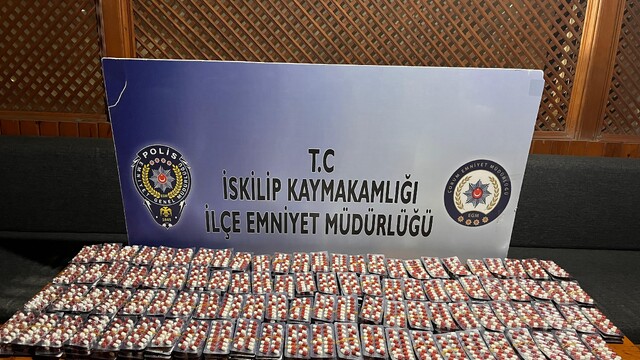 Çorum'da uyuşturucu hap operasyonu: 5 bin 500 ele geçirildi