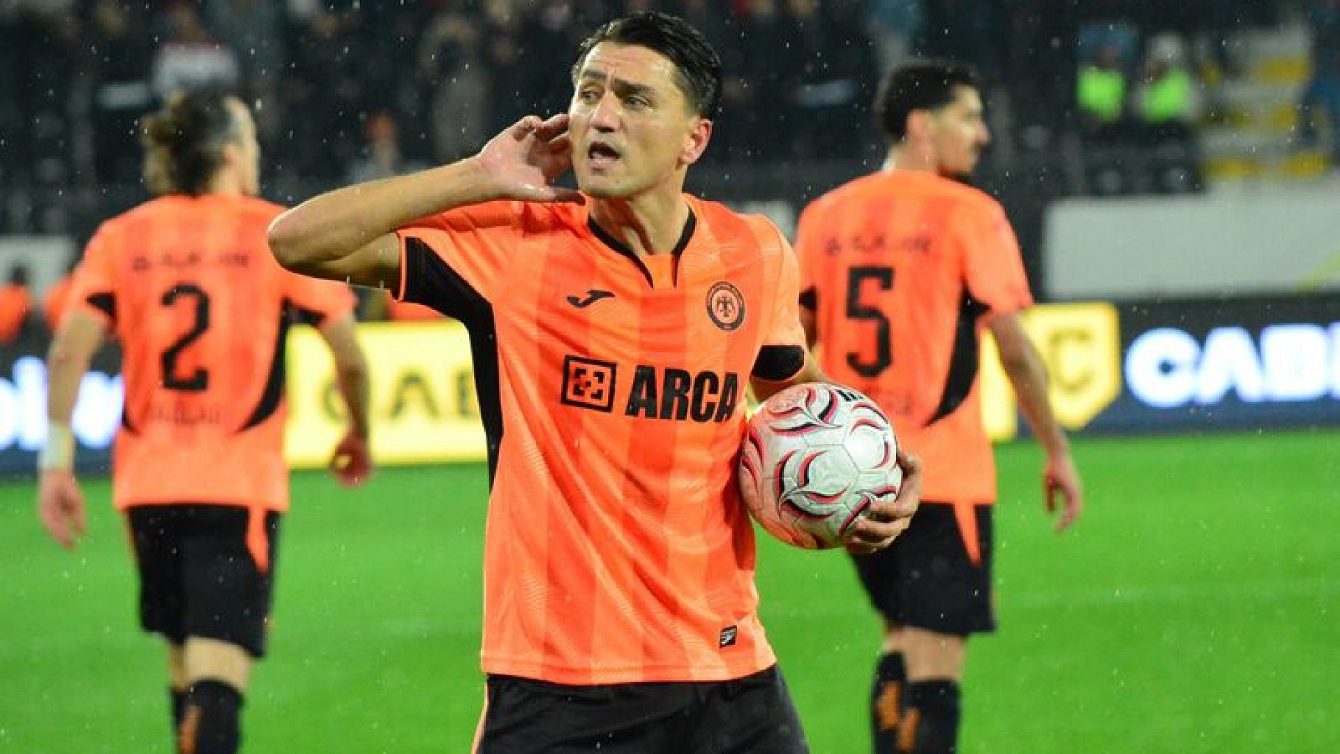 Çorum FK, Çaykur Rizespor'u 2-1 yenerek 3 puanı aldı