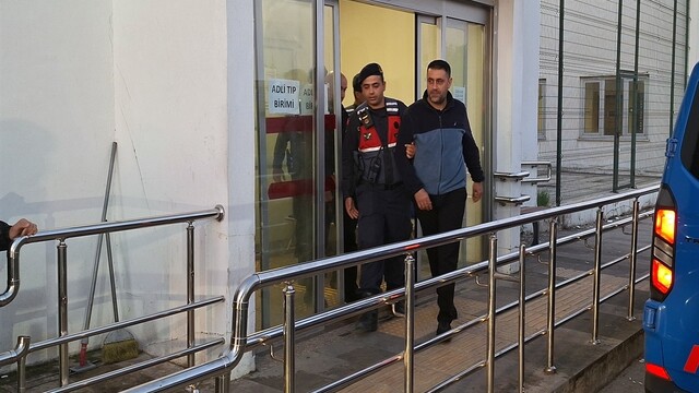 Çukurova Belediyesi'nde yolsuzlukta 34 tutuklama