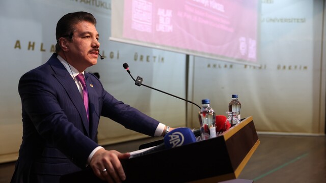 Cüneyt Yüksel: Gazze'de soykırım olayı yaşanıyor
