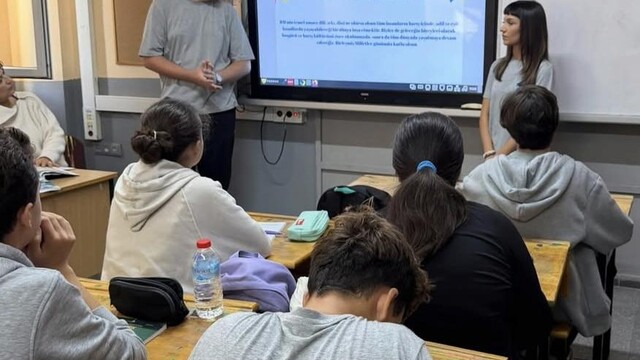 Datca'da lise öğrencileri Birleşmiş Milletler Günü etkinliği