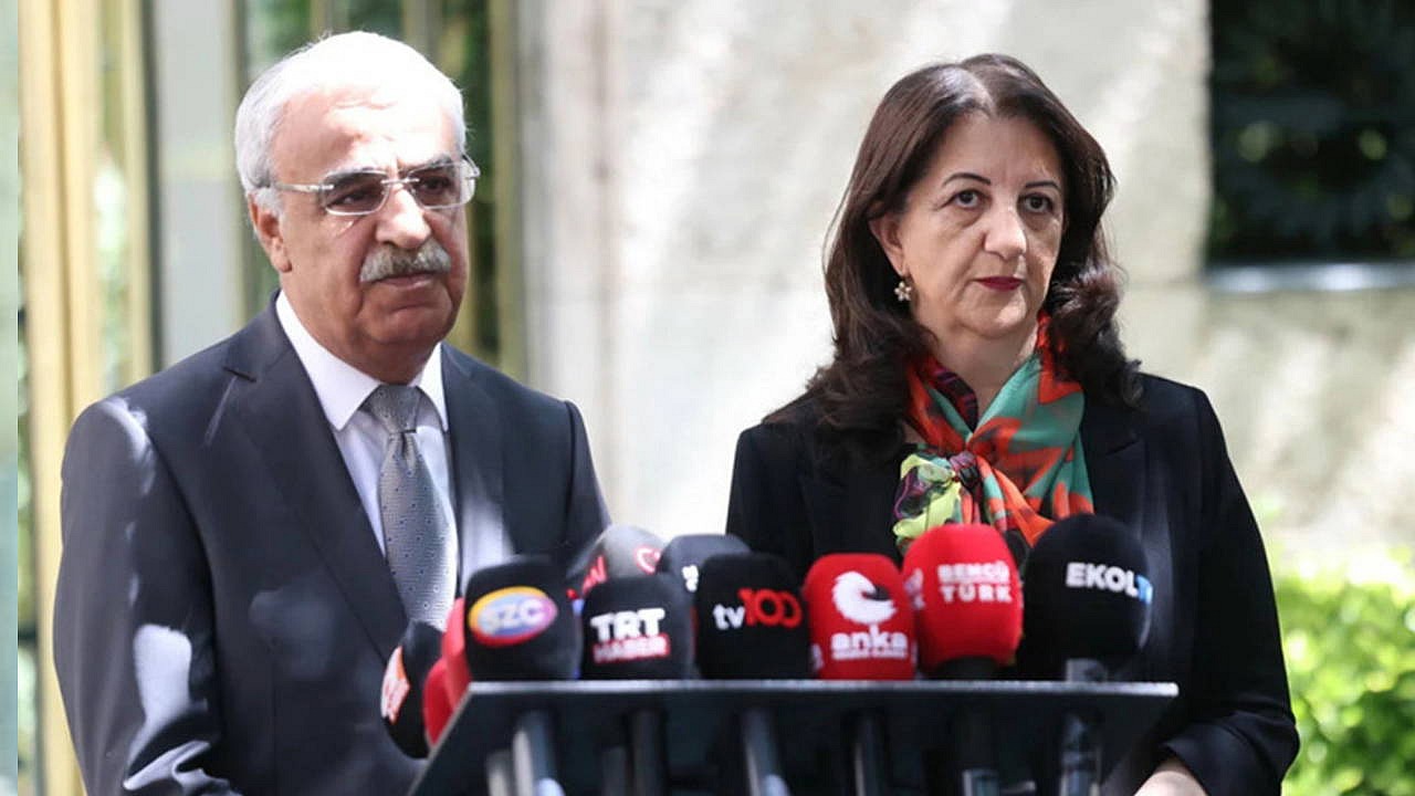 DEM Parti ve Cevdet Yılmaz arasında görüşme gerçekleşti